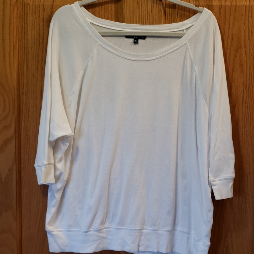 3/4 sleeve shirt, only worn a couple of times